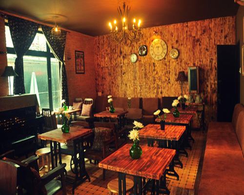Trang trí quán cafe theo phong cách Vintage