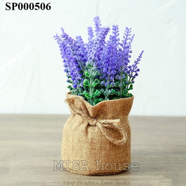 Hoa lavender tím vải bố chậu nhỏ trang trí tủ kệ – bàn – quán cafe – shop – cửa hàng