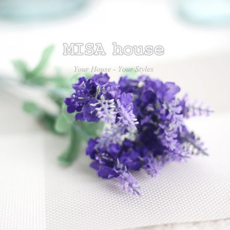 Hoa lavender tím vải đậm