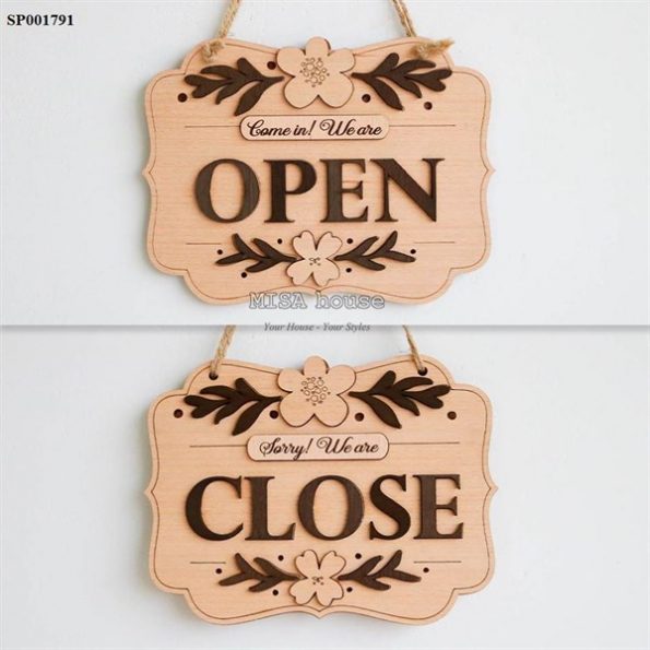 Bảng gỗ treo cửa 2 mặt open – close gỗ