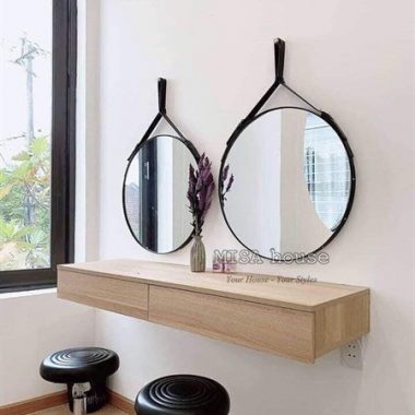 Cách treo gương trong phòng ngủ của bạn [Mẹo phong thủy]
