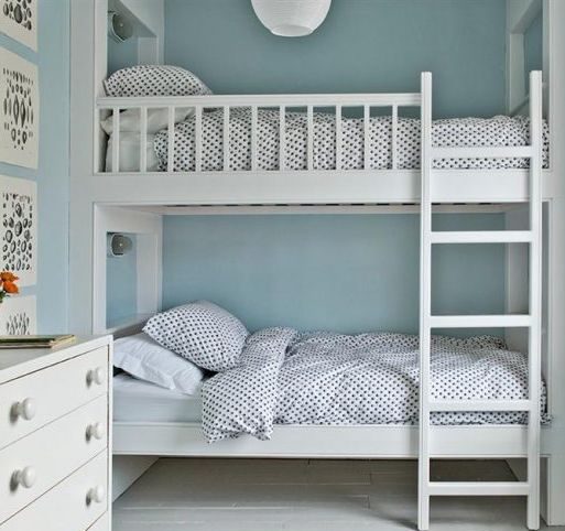 Các tông màu phòng ngủ bạn có thể sử dụng để trang trí thiết kế phòng ngủ đẹp theo gợi ý của Misa House thường thấy là: trắng, kem, xám, xanh dương và hồng