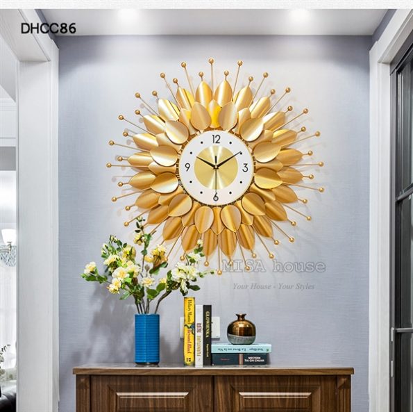 Đồng hồ treo tường kim trôi trang trí mặt trời vàng ánh dương tỏa decor quà tặng tân gia nhà mới sang trọng