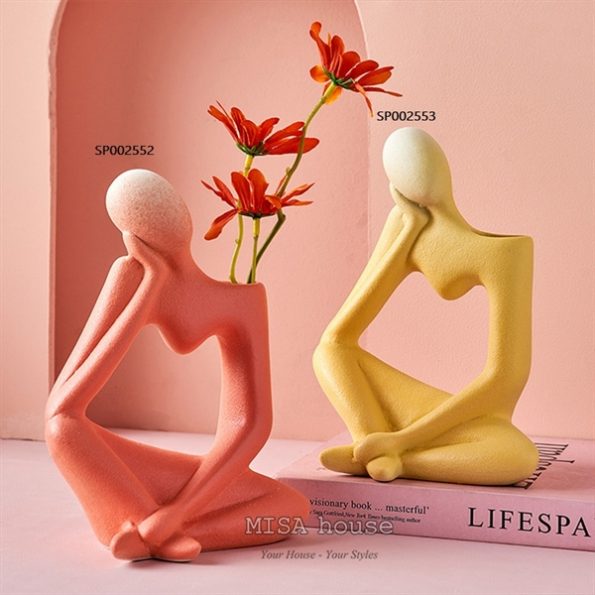 Bình hoa để bàn tượng người Ceramic Thinker hồng phong cách sáng tạo decor trang trí nghệ thuật