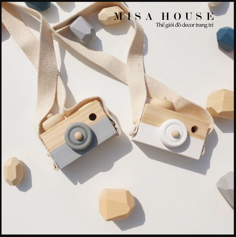 Máy ảnh bằng gỗ mô hình treo tường – đạo cụ chụp ảnh sản phẩm  – decor trang trí nhà cửa hàng quán Misa House