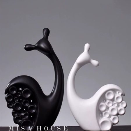 Tượng gốm sứ hiện đại bộ 2 ốc sên màu trắng đen trang trí phong cách tối giản Nordic đẹp độc lạ