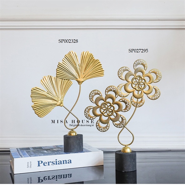 Tượng trang trí decor đơn giản hiện đại hoa trà – lá cọ monstera sắt 2 nhánh màu vàng đế đen trang trí tủ kệ