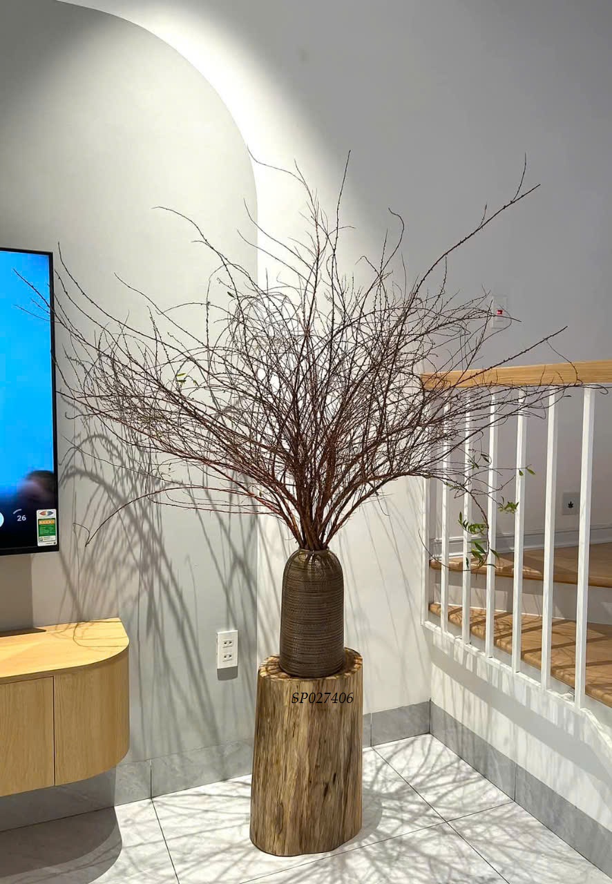 Bình hoa chuông 37cm nâu cổ điển cắm đào tuyết mai